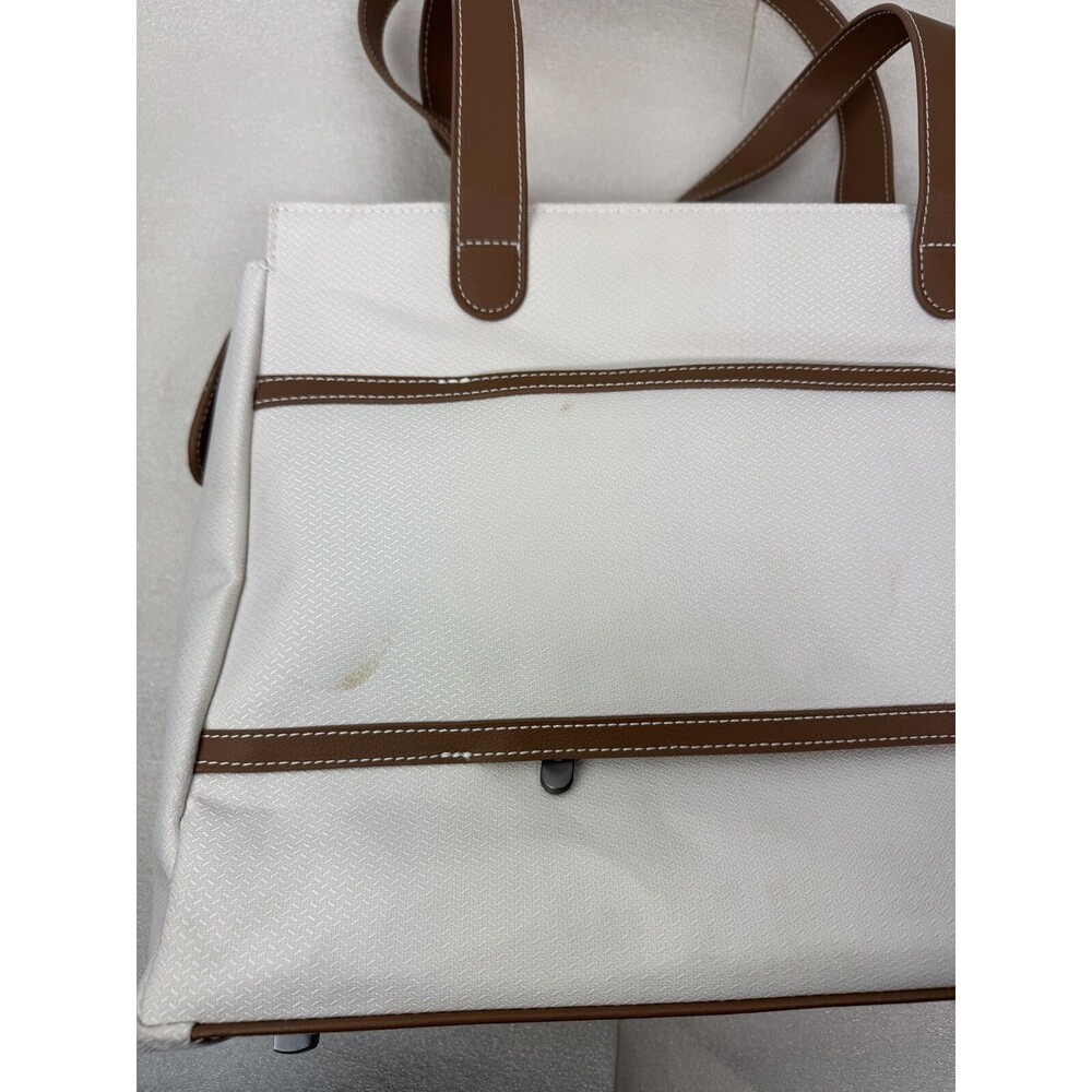 Delsey Chatelet Air 2.0 Shoulder Bag - Picture 10 of 16